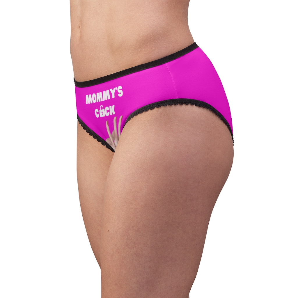 Mommy's C#ck panties : sissy in training